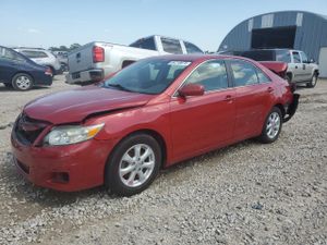 Toyota Camry BASE 2.5L 4 2010
