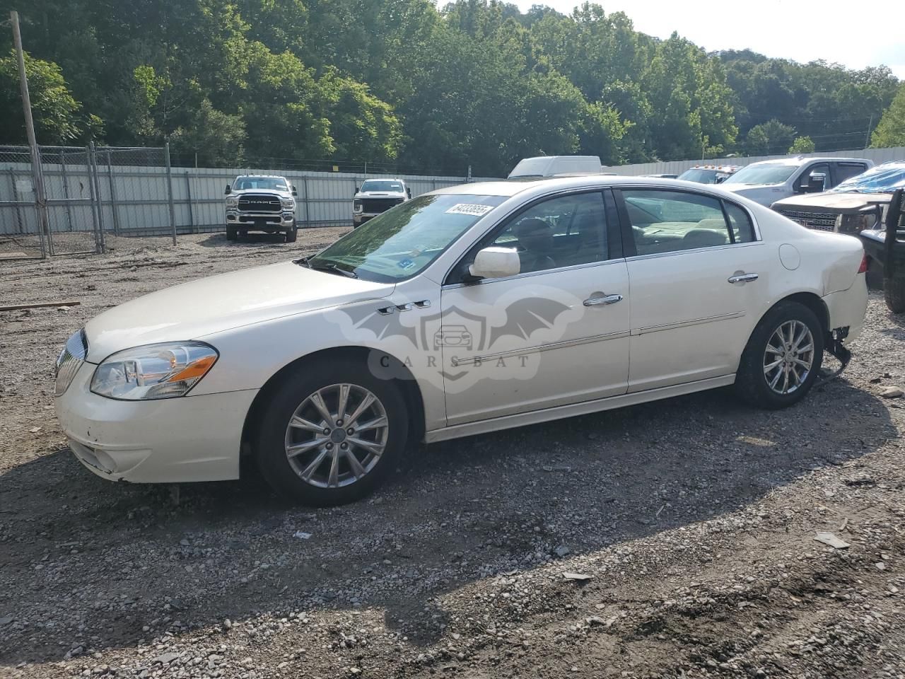 Buick Lucerne CXL 3.9L 6 2011