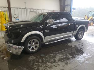 RAM 1500 LARAMIE 5.7L 8 2014