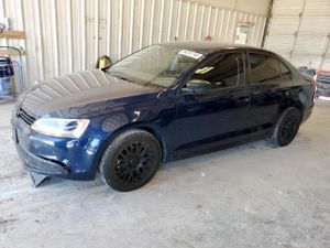 Volkswagen Jetta BASE 2.0L 4 2014