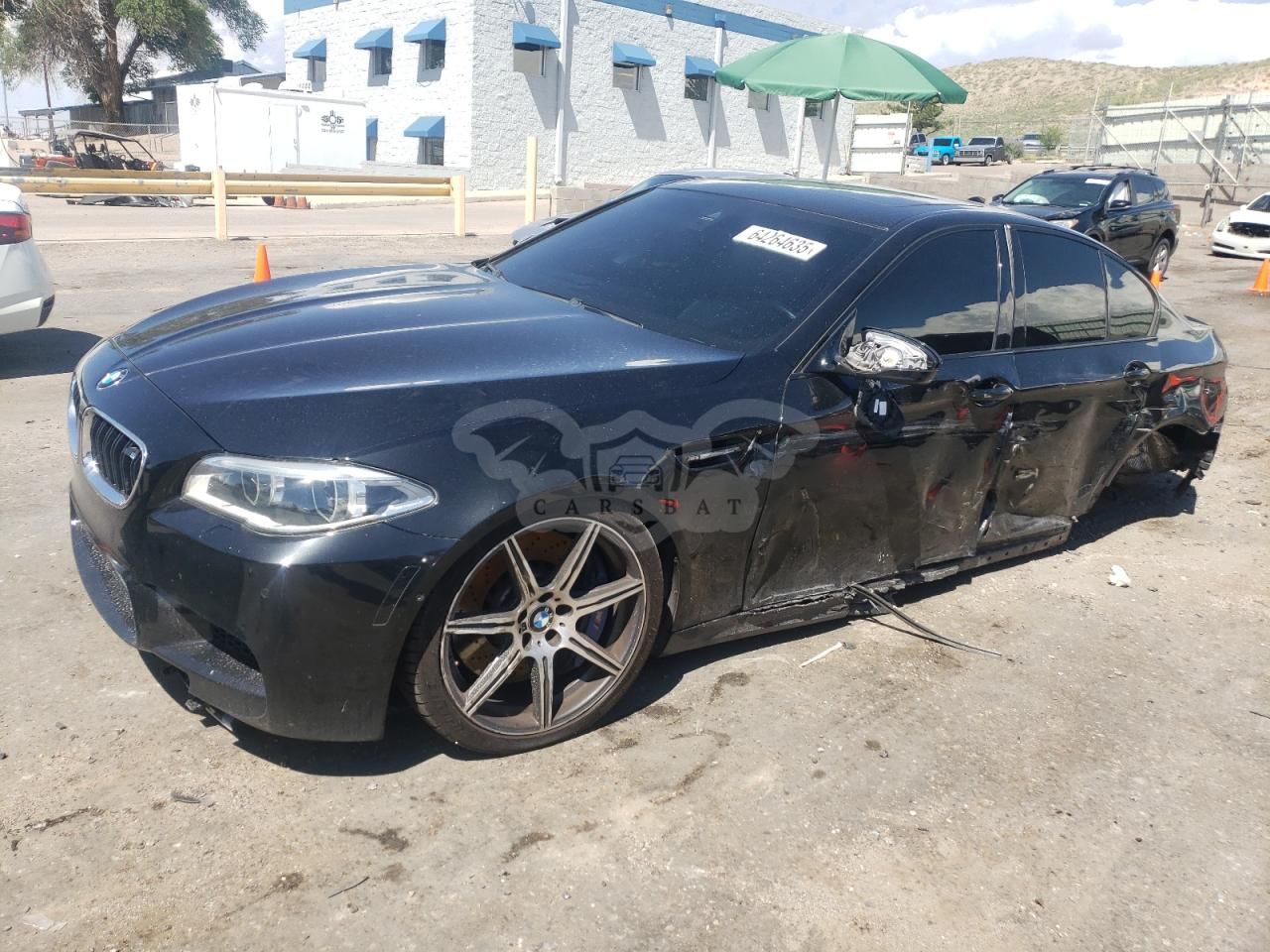 BMW M5 4.4L 8 2015