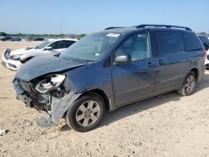 Toyota Sienna CE 3.5L 6 2008