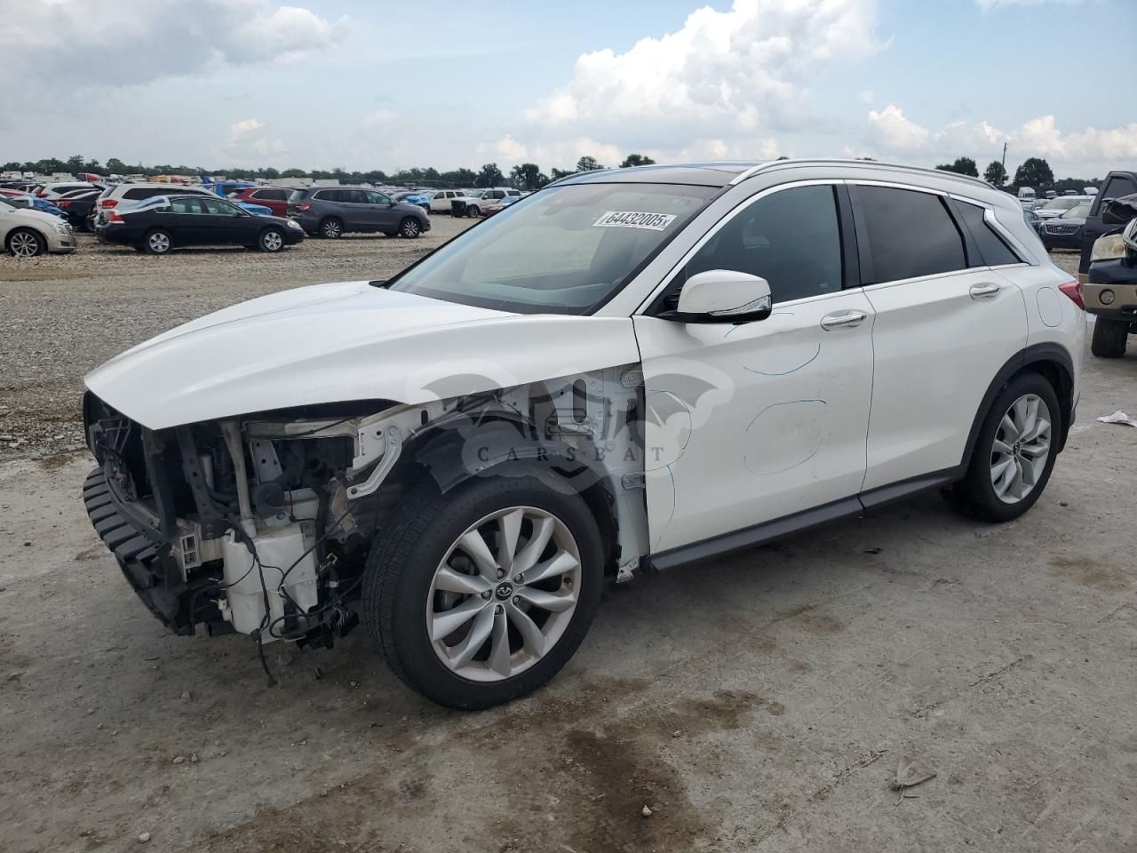 Infiniti QX50 ESSENTIAL 2.0L 4 2019