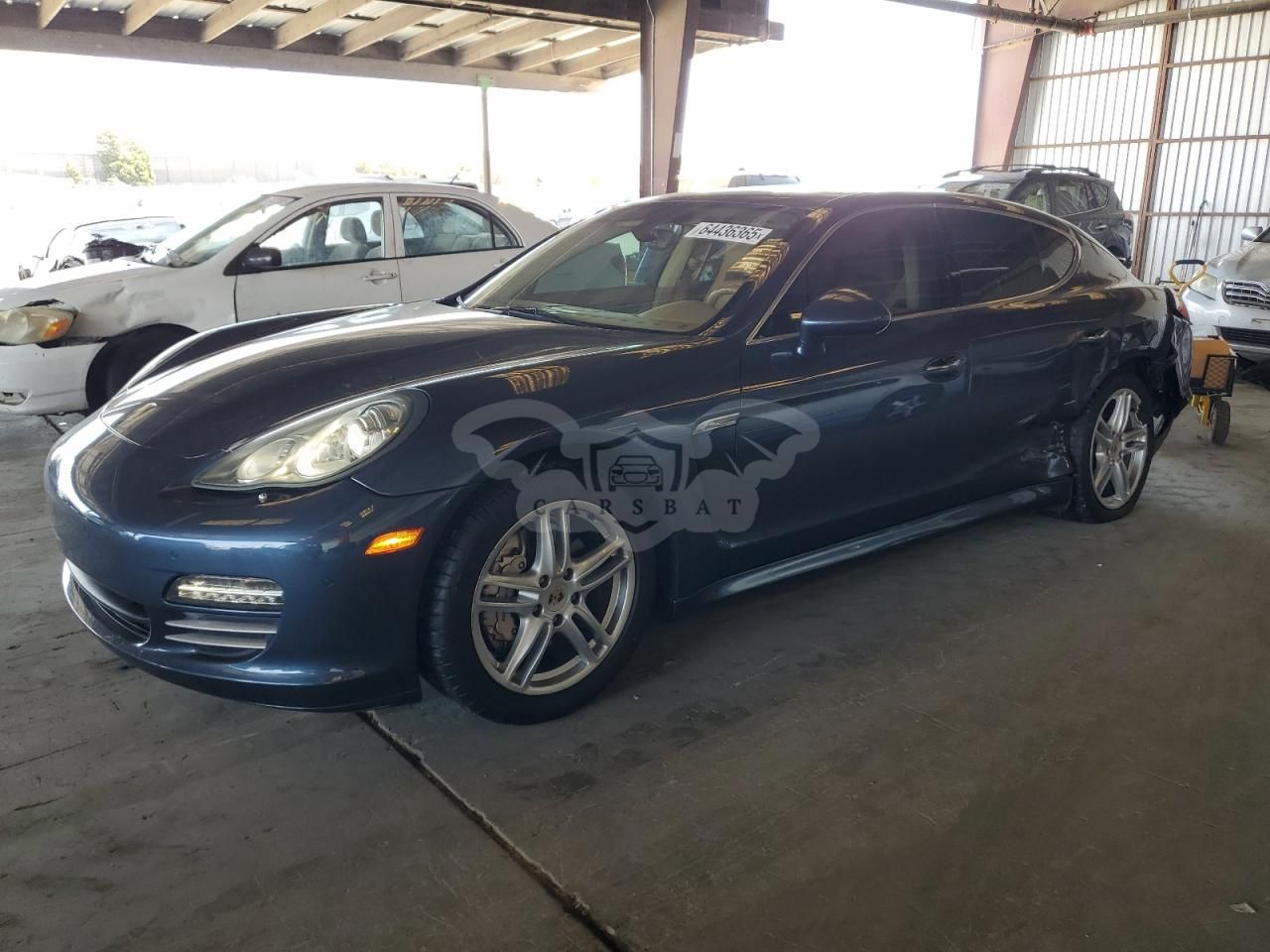 Porsche Panamera S 4.8L 8 2010
