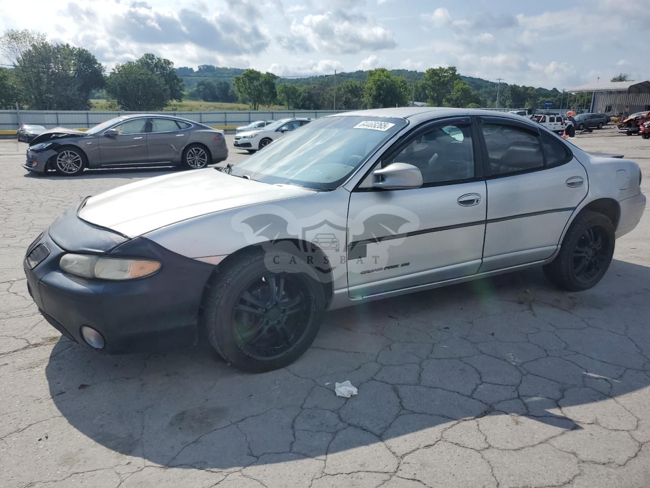 Pontiac Grand Prix SE 3.1L 6 2002