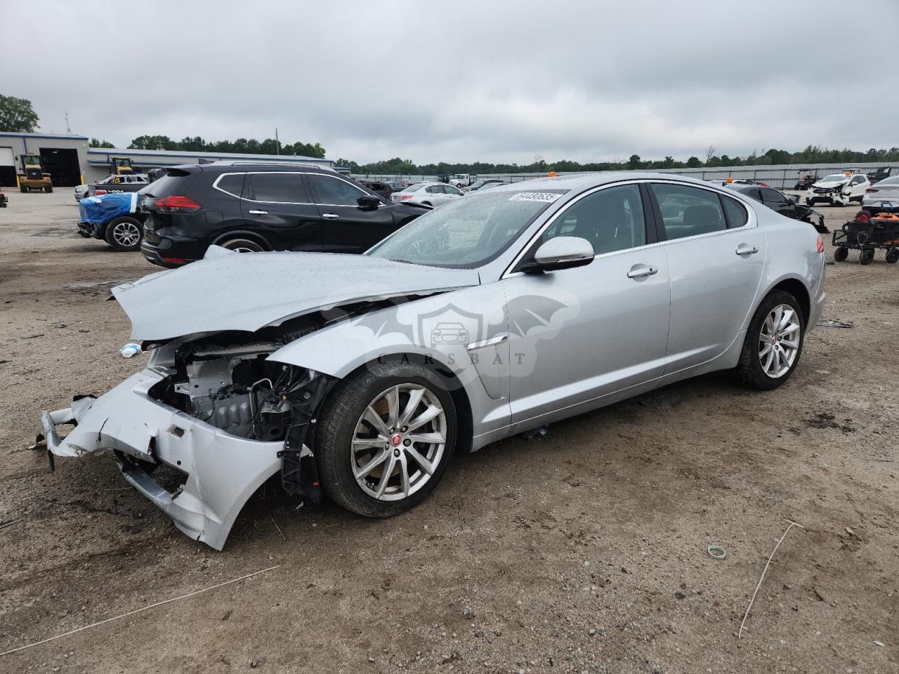 Jaguar XF 2.0L 4 2014