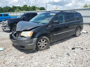 Chrysler Town & Country TOURING 3.8L 6 2010