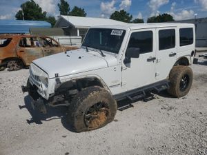 Jeep Wrangler SAHARA 3.6L 6 2014