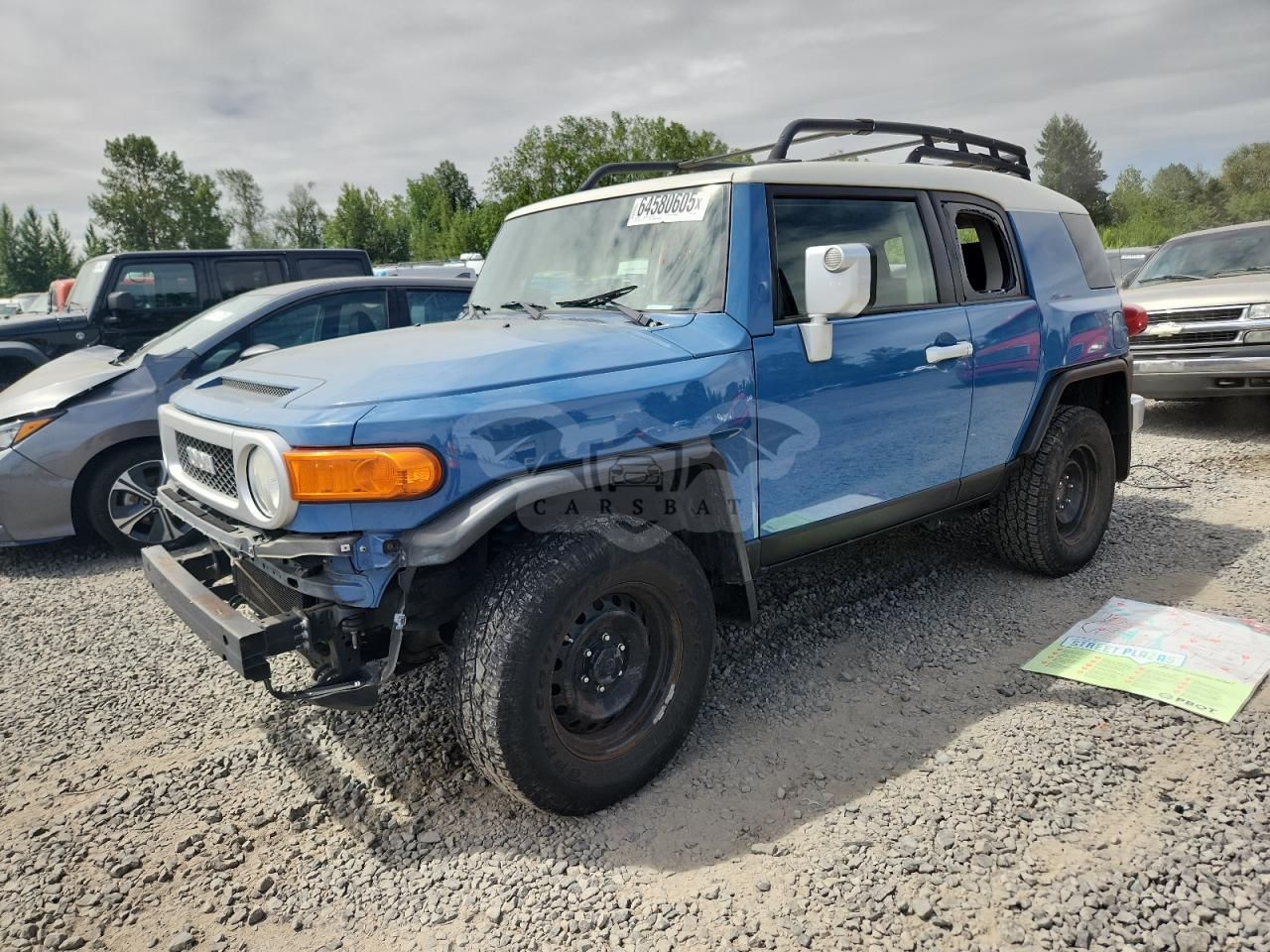 Toyota FJ Cruiser 4.0L 6 2012