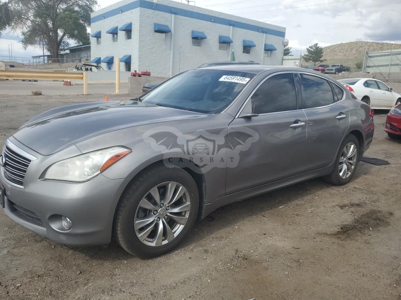 Infiniti M37 X 3.7L 6 2012