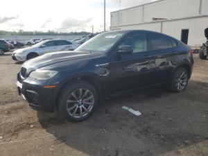 BMW X6 M 4.4L 8 2013