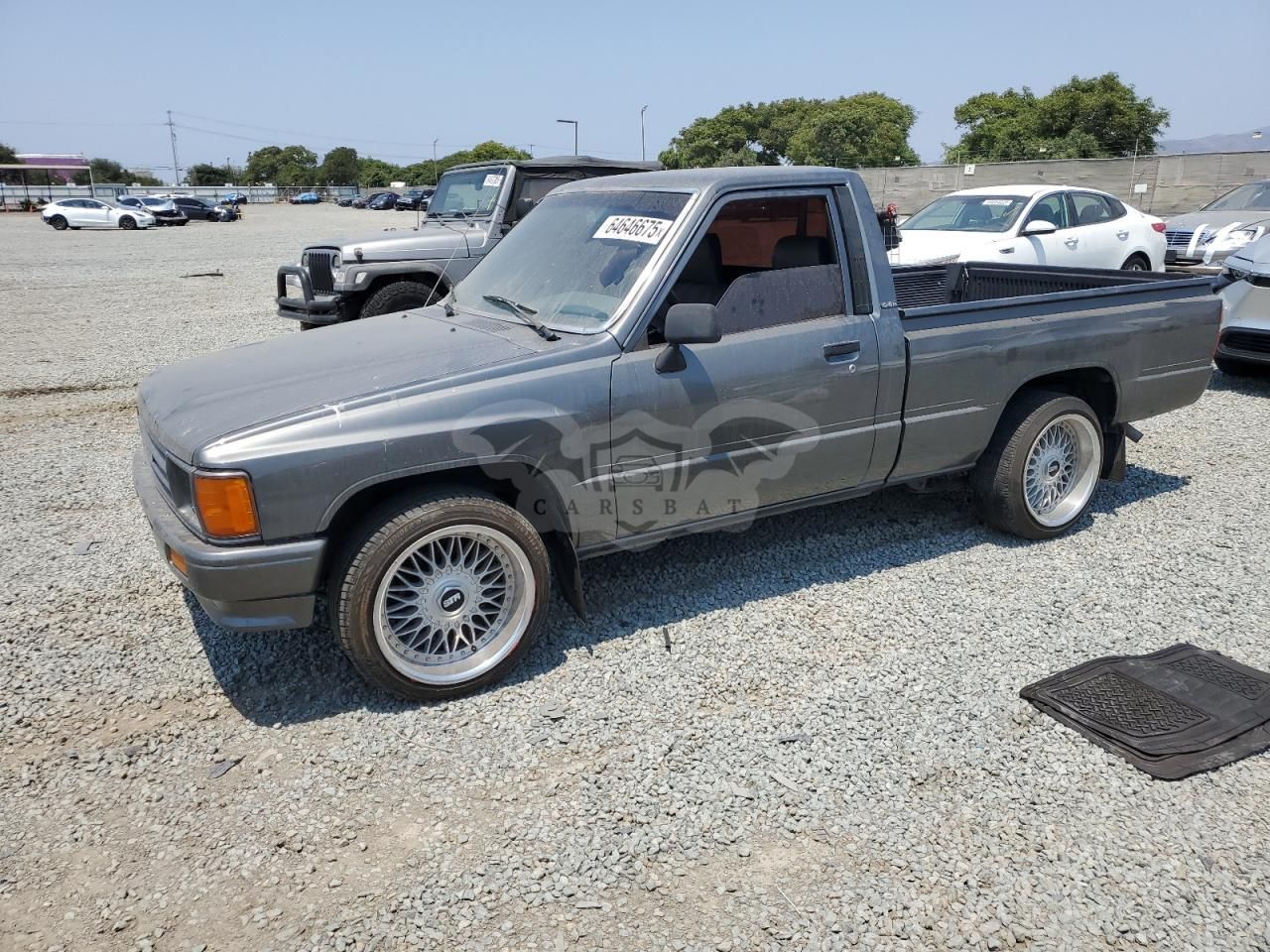 Toyota Hilux 1/2 TON RN50 2.4L 4 1988