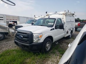 Ford F-350 SUPER DUTY 6.2L 8 2013