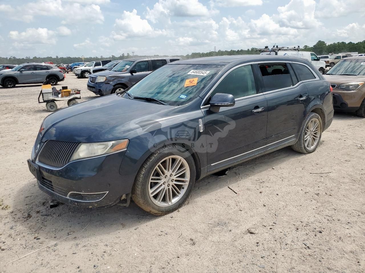 Lincoln MKT 3.5L 6 2013