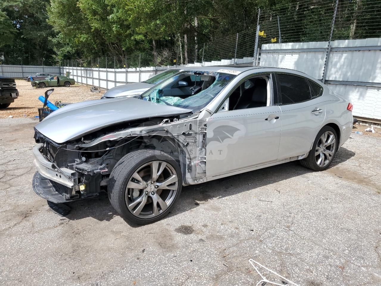 Infiniti M37 3.7L 6 2011
