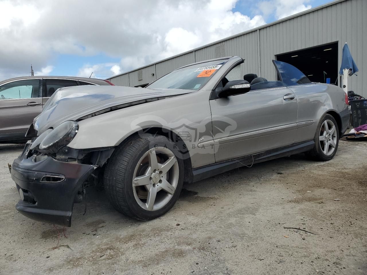 Mercedes-Benz CLK 500 5.0L 8 2005