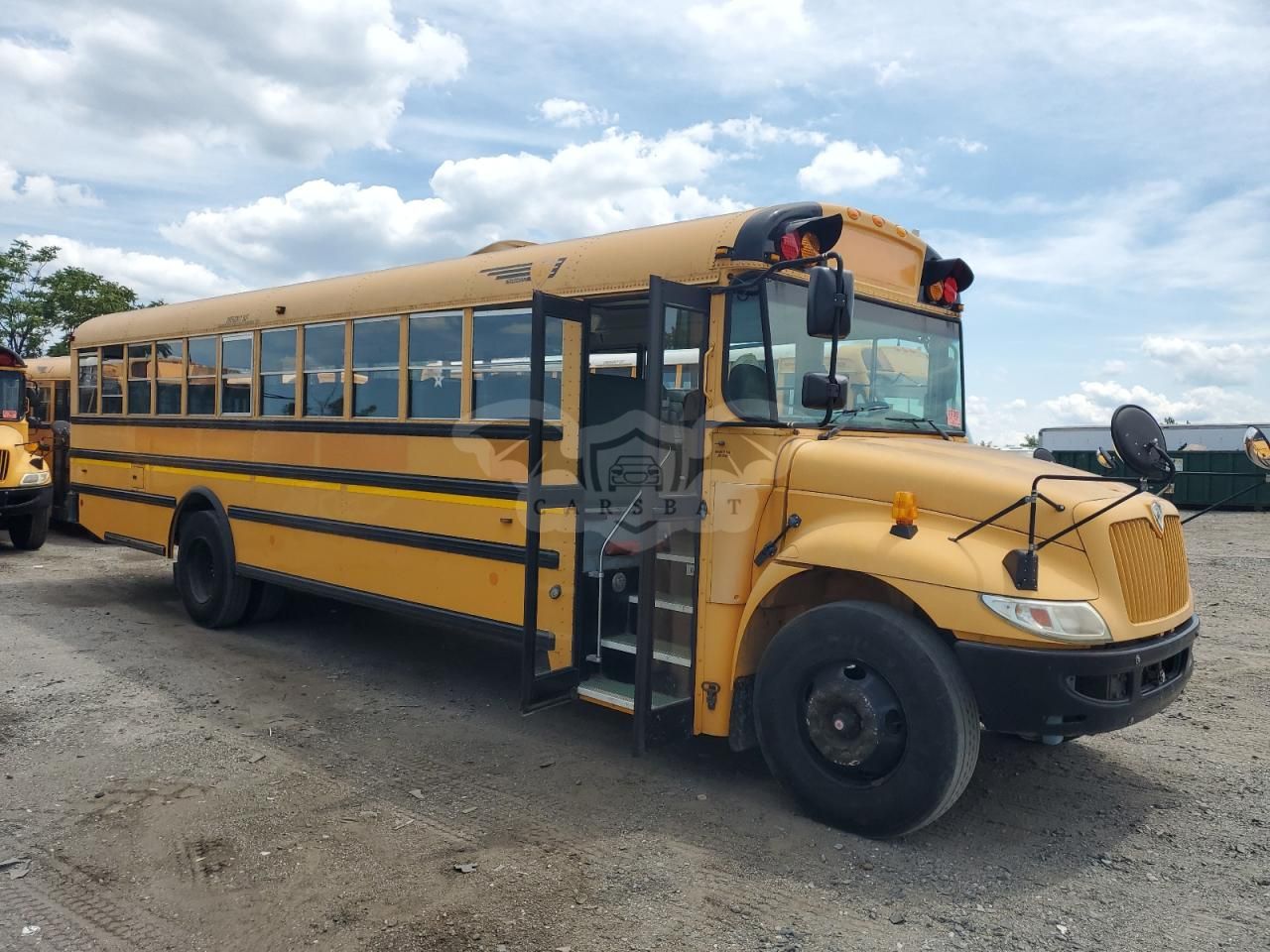 IC Corporation CE Series CE 7.6L 6 2014