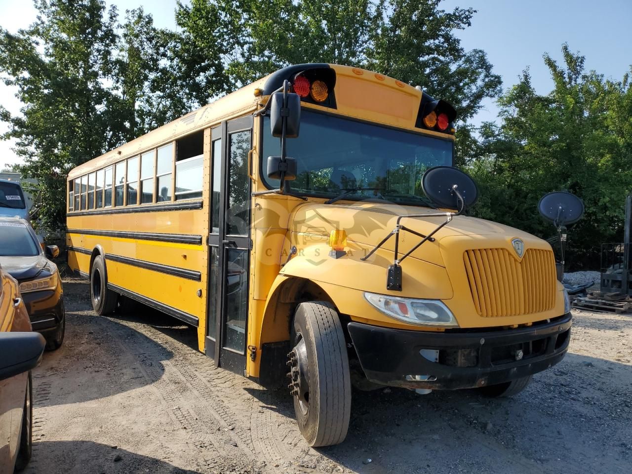 IC Corporation CE Series CE 7.6L 6 2014