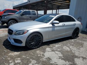 Mercedes-Benz C 300 4MATIC 2.0L 4 2015