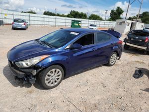 Hyundai Elantra GLS 1.8L 4 2013