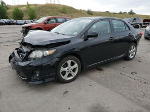 Toyota Corolla BASE 1.8L 4 2012