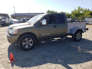Nissan Titan XE 5.6L 8 2005