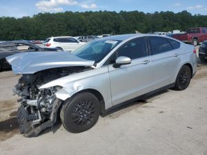 Ford Fusion S 2.5L 4 2014