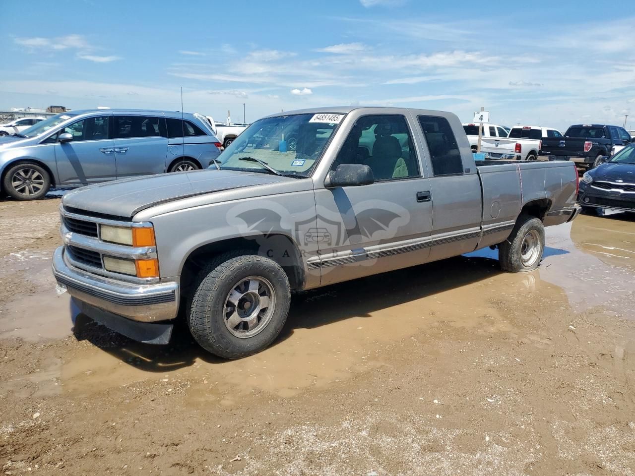Chevrolet C/K 1500 C1500 5.7L 8 1999
