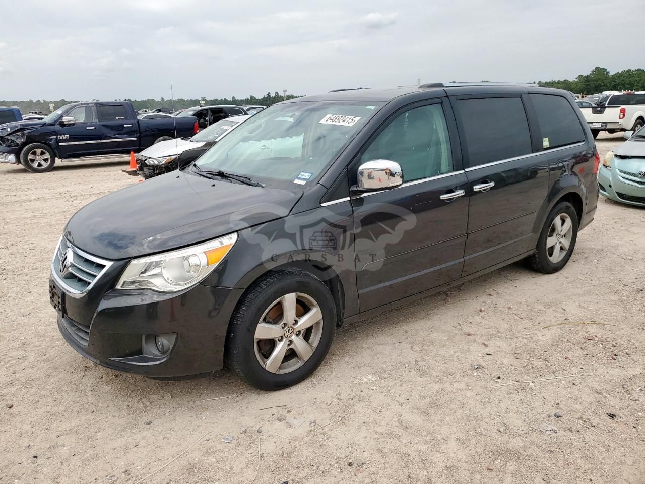 Volkswagen Routan SEL PREMIUM 3.6L 6 2012