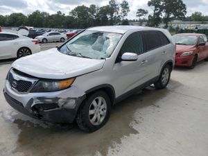 Kia Sorento BASE 2.4L 4 2011