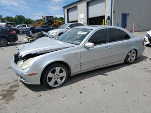 Mercedes-Benz E 500 4MATIC 5.0L 8 2006