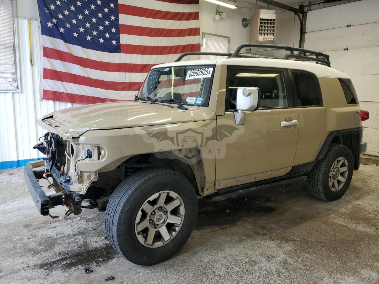 Toyota FJ Cruiser 4.0L 6 2014