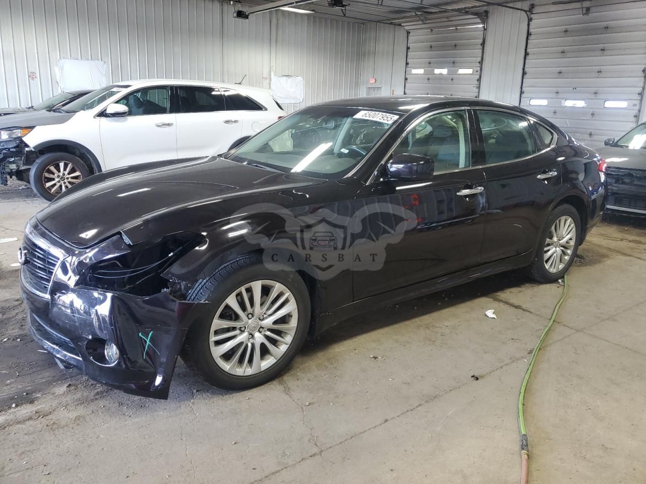 Infiniti M56 X 5.6L 8 2011
