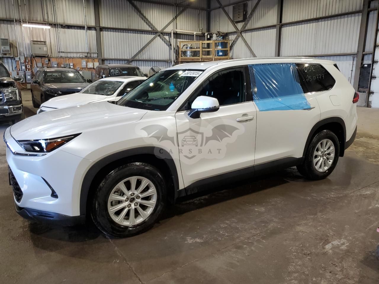Toyota Grand Highlander XLE 2.4L 4 2024
