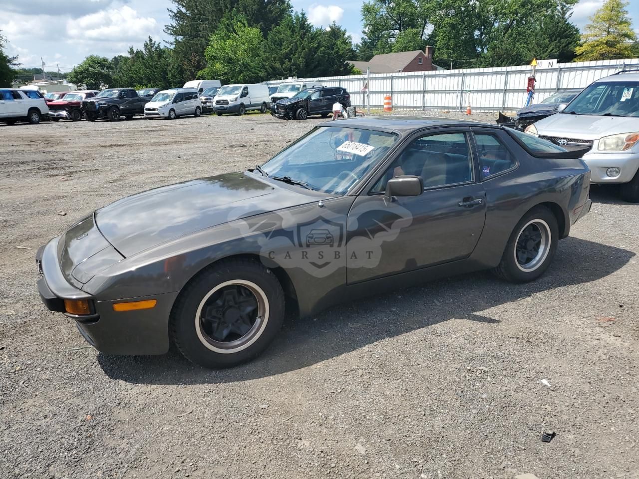 Porsche 944 2.5L 4 1984