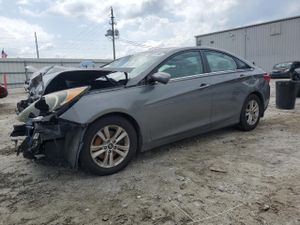Hyundai Sonata GLS 2.4L 4 2013