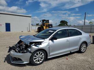 Volkswagen Jetta SE 1.8L 4 2015