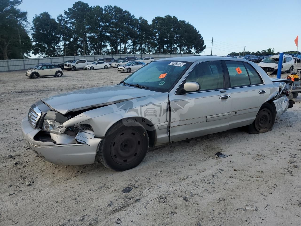 Ford Crown 4.6L 8 2003