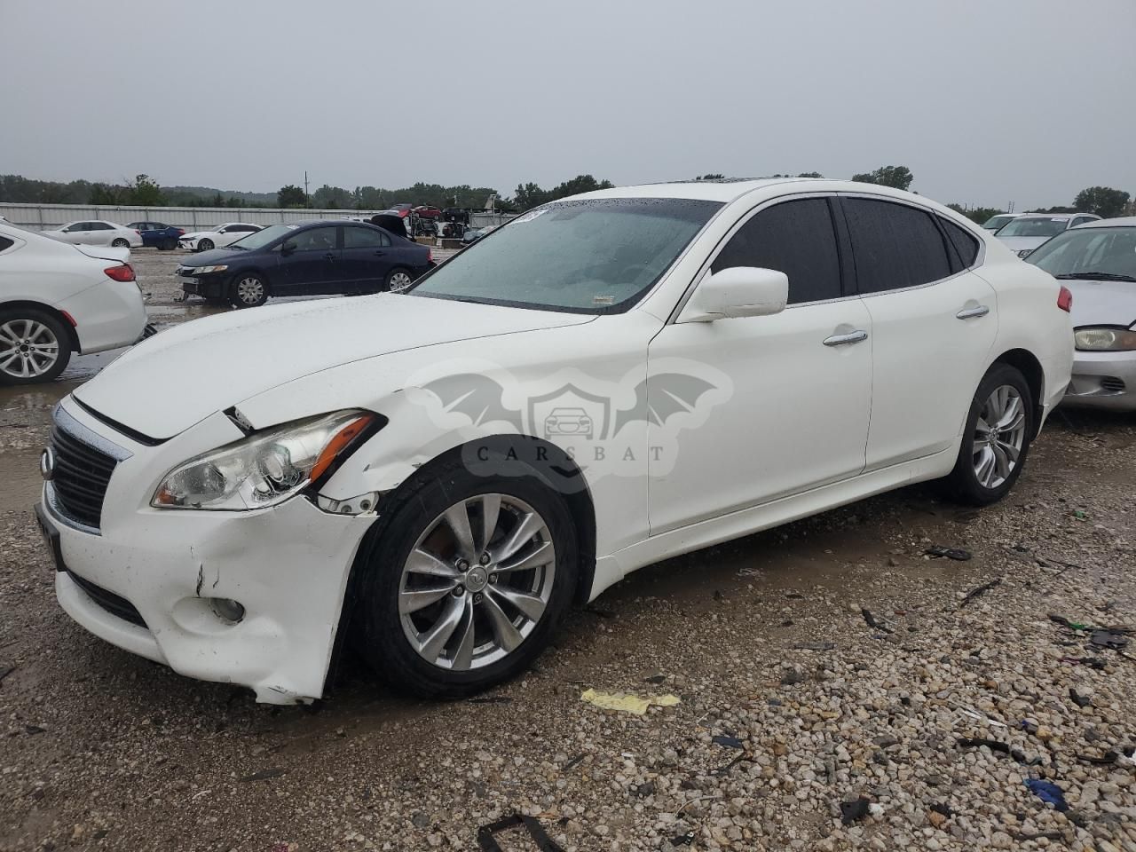 Infiniti M56 X 5.6L 8 2013
