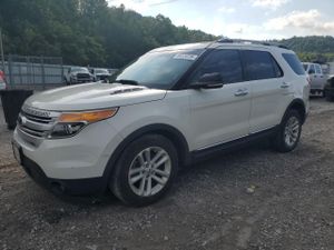Ford Explorer XLT 3.5L 6 2011