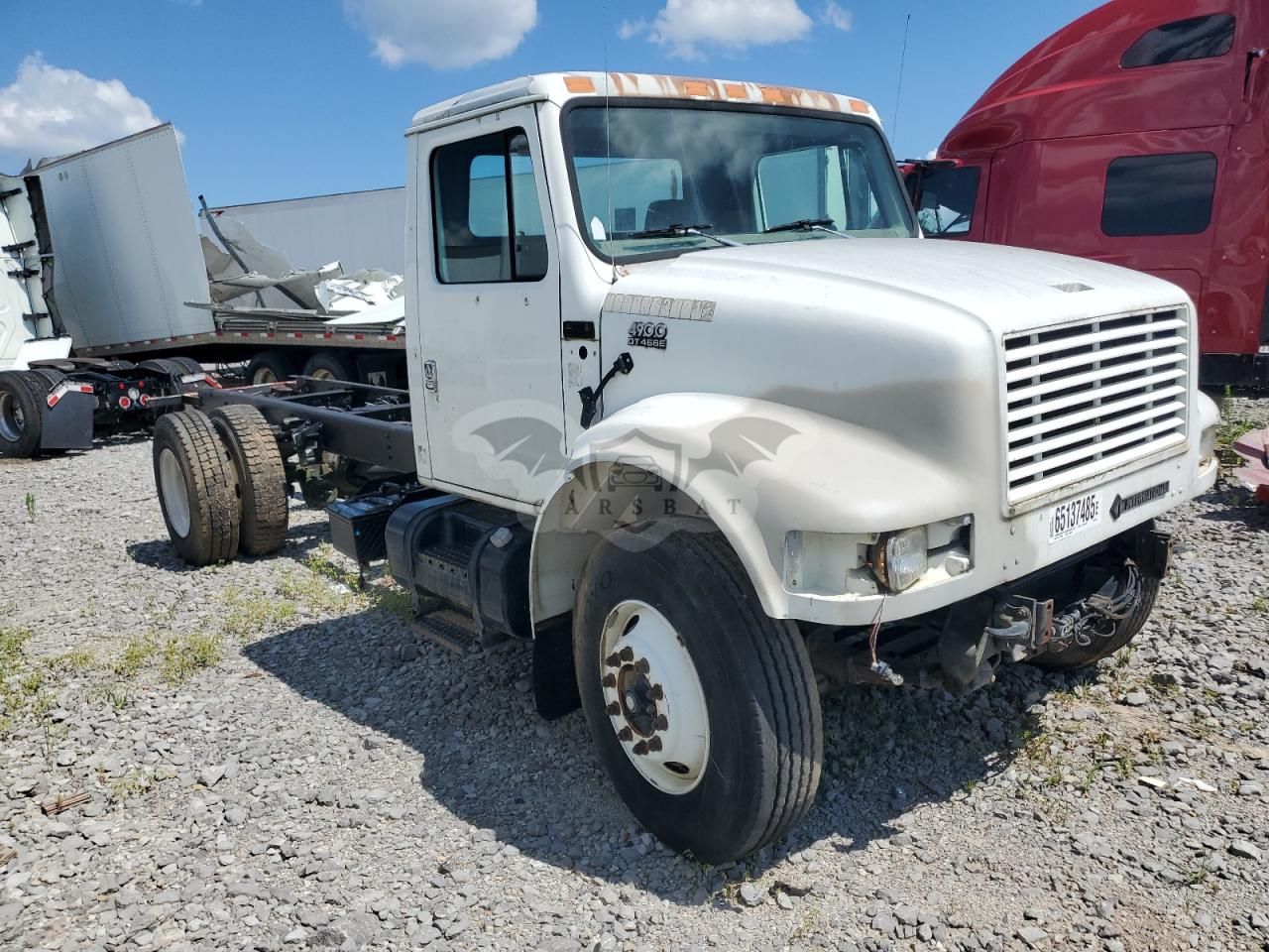 International DuraStar / 4000 4900 7.6L 6 2001