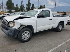 Toyota Tacoma 2.7L 4 2013