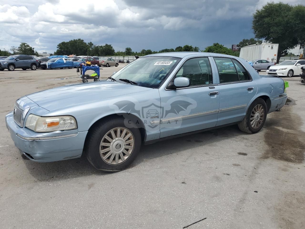 Mercury Grand Marquis LS 4.6L 8 2010