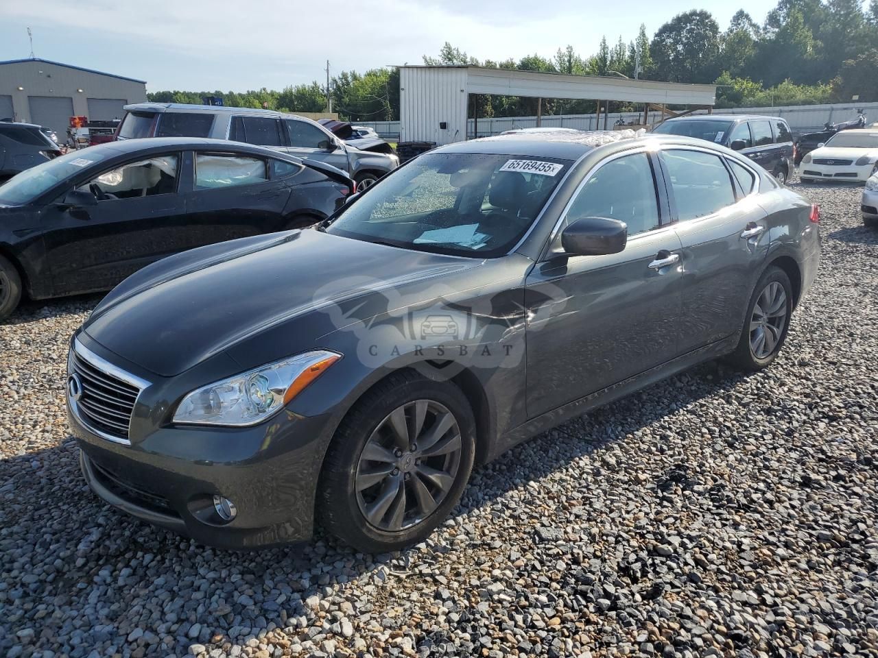 Infiniti M37 3.7L 6 2013