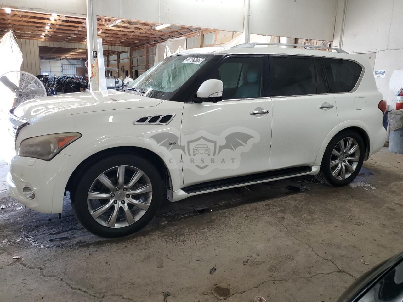 Infiniti QX80 5.6L 8 2014