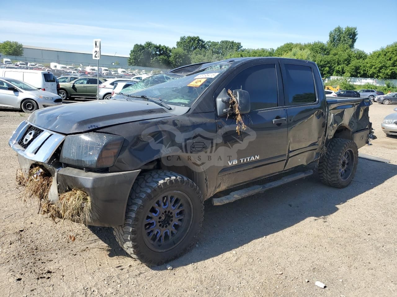 Nissan Titan S 5.6L 8 2014