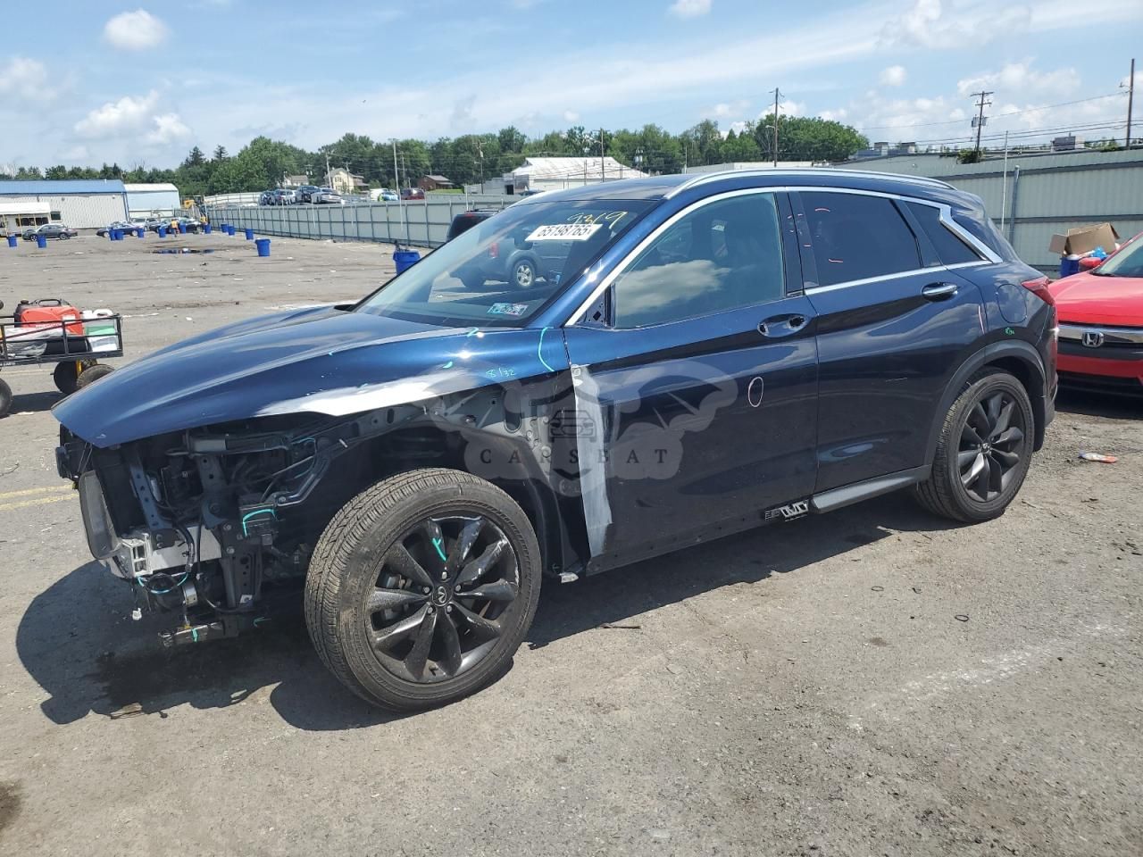 Infiniti QX50 LUXE 2.0L 4 2021