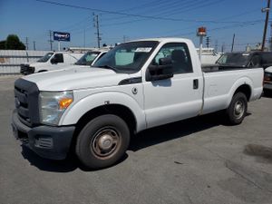 Ford F-250 6.2L 8 2013