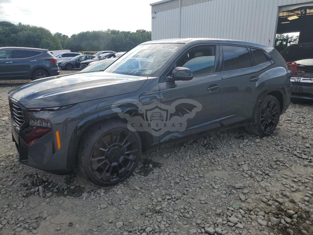 BMW XM 4.4L 8 2025