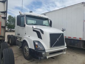 Volvo VNL VNL 12.8L 6 2015